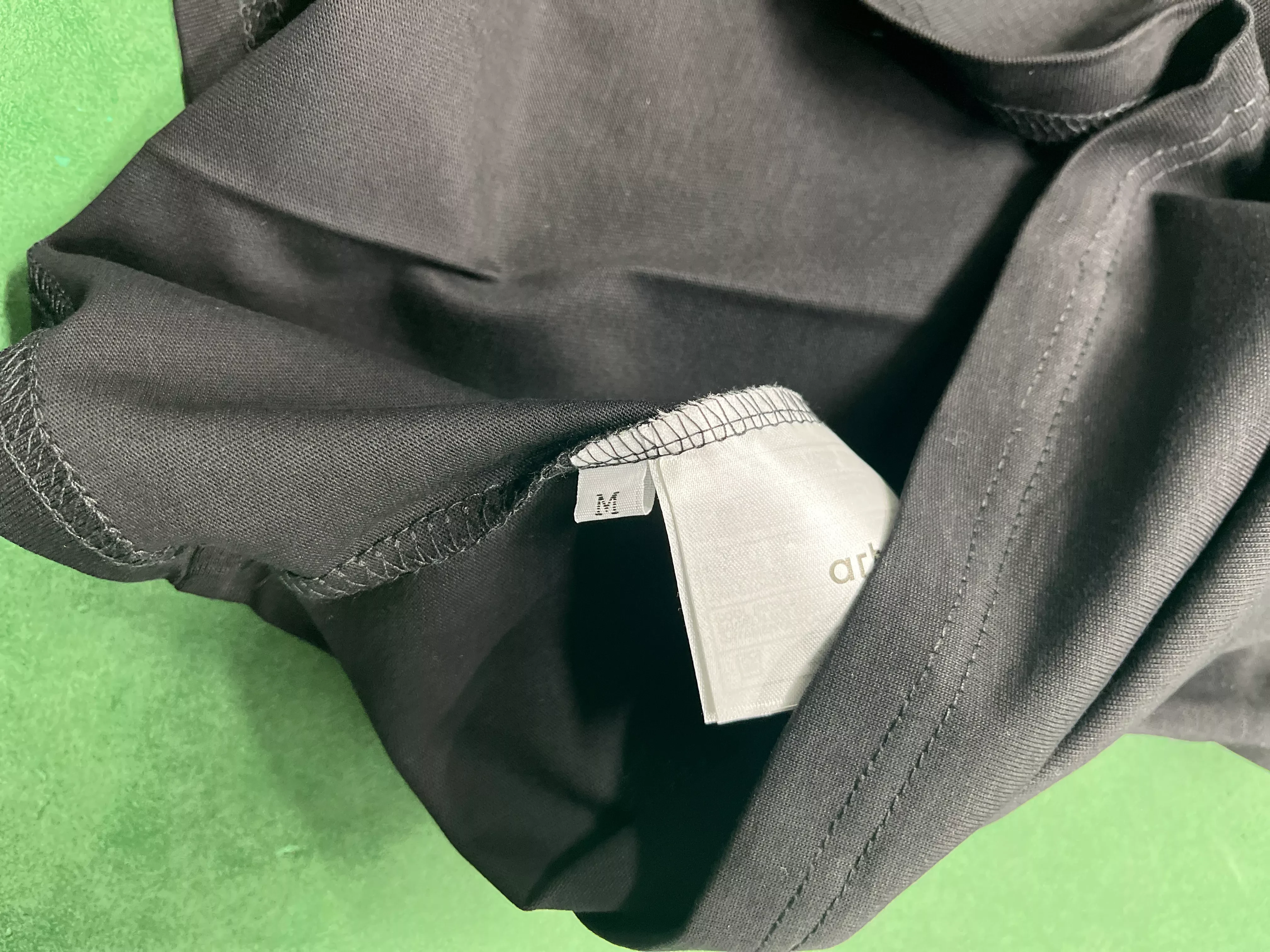 QC Photo - 30+ options ARTE new letter-print T-shirts