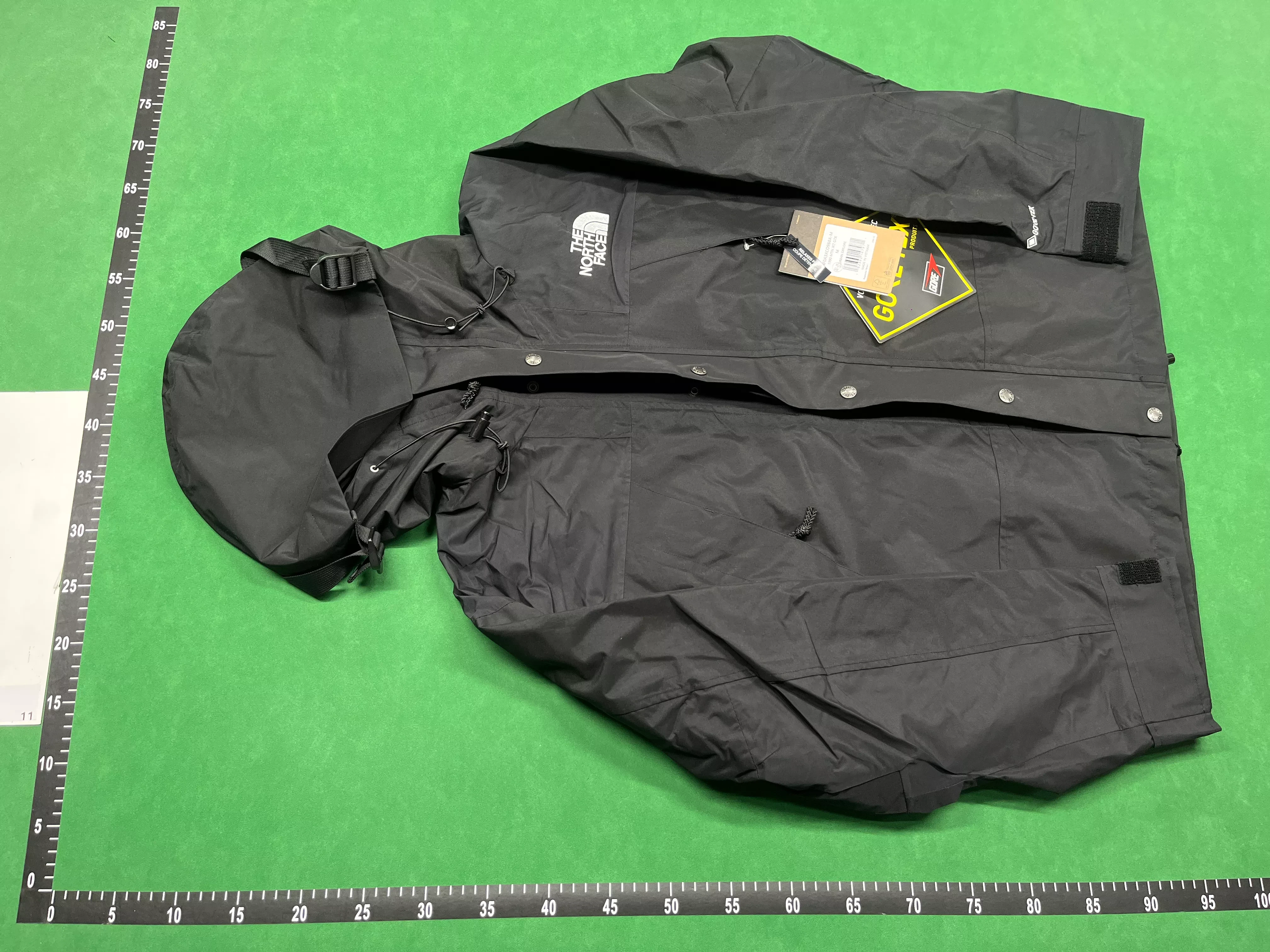 QC Photo - North Face 1990 Gore-Tex Mountain Jacket (18 Variants)