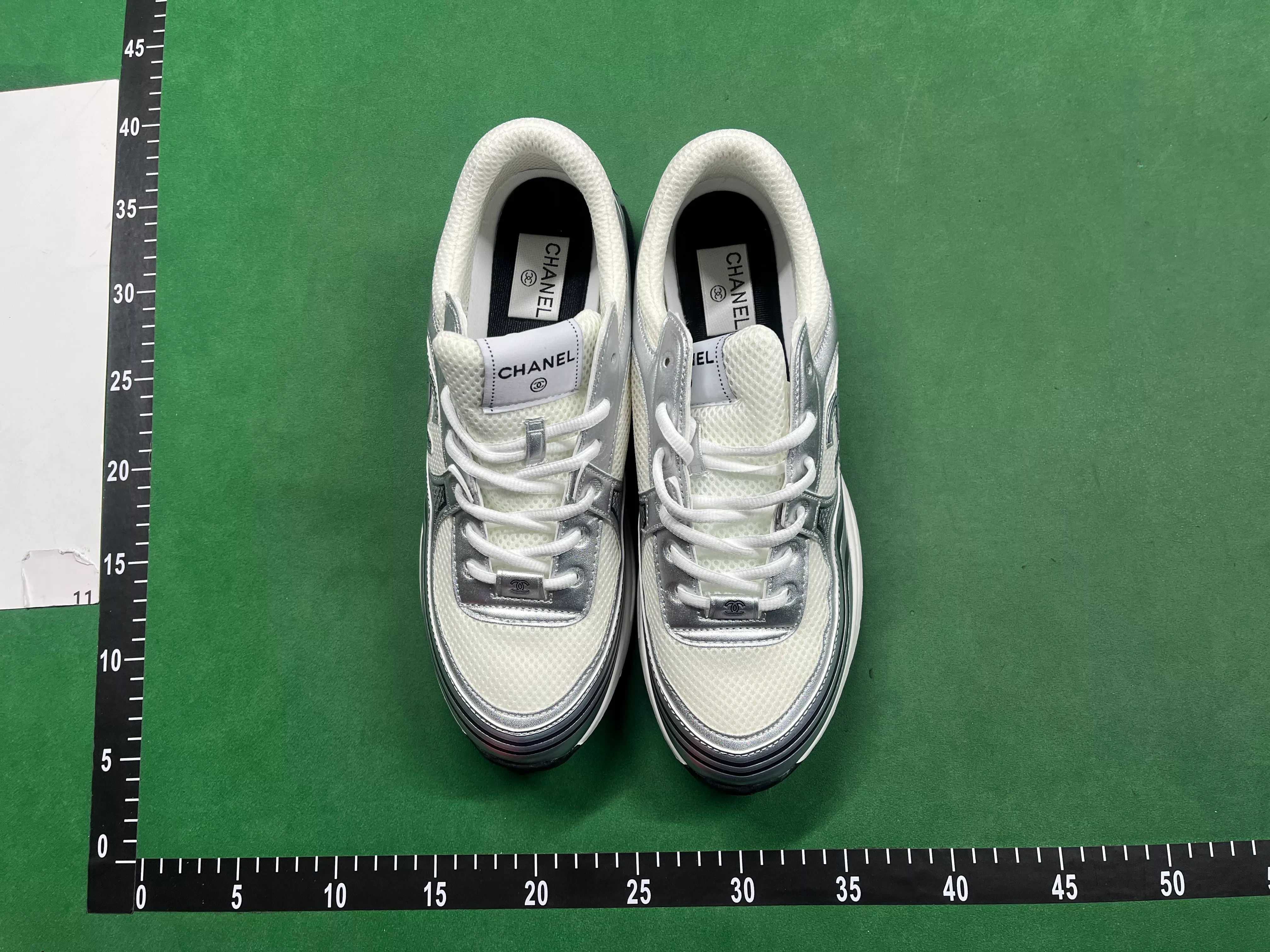 Chanel Metallic Gold qc 2