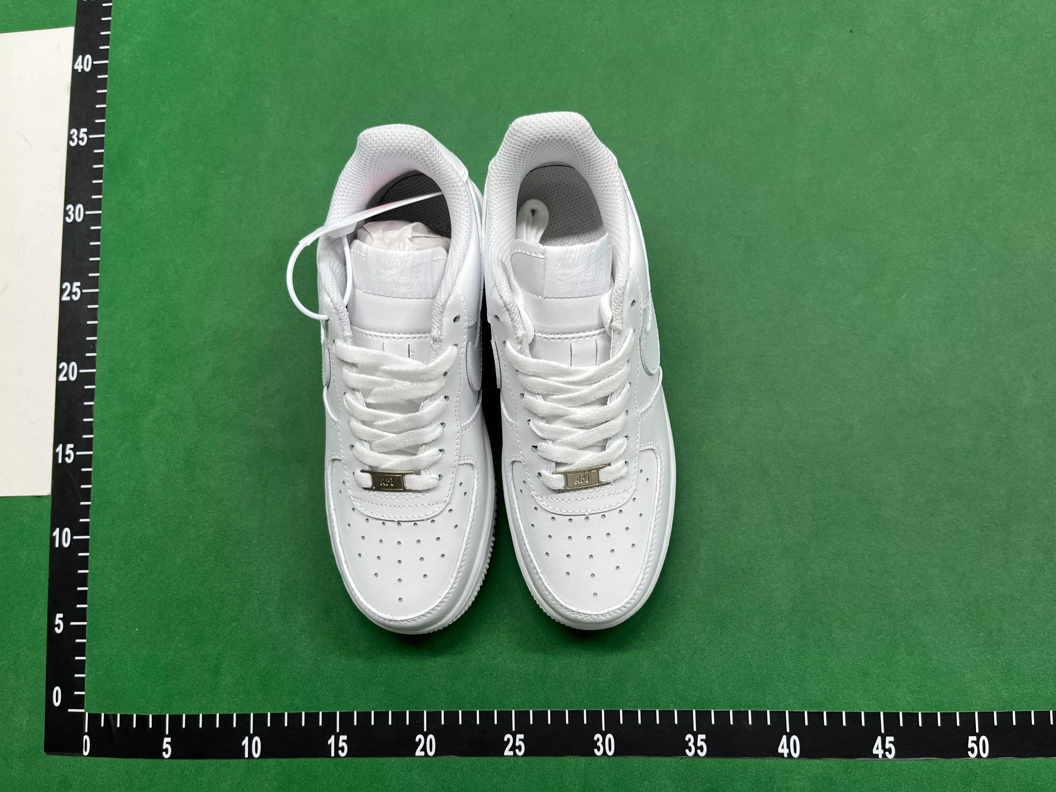 Nike Air Force 1 qc 2
